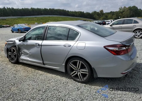 2016 Honda Accord Sport z USA, uszkodzony, nr VIN 1HGCR2F57GA165714